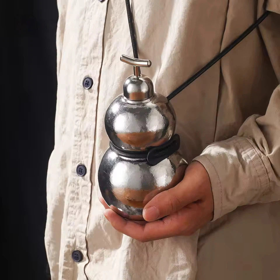 PureTitaniumGourdFlask_2