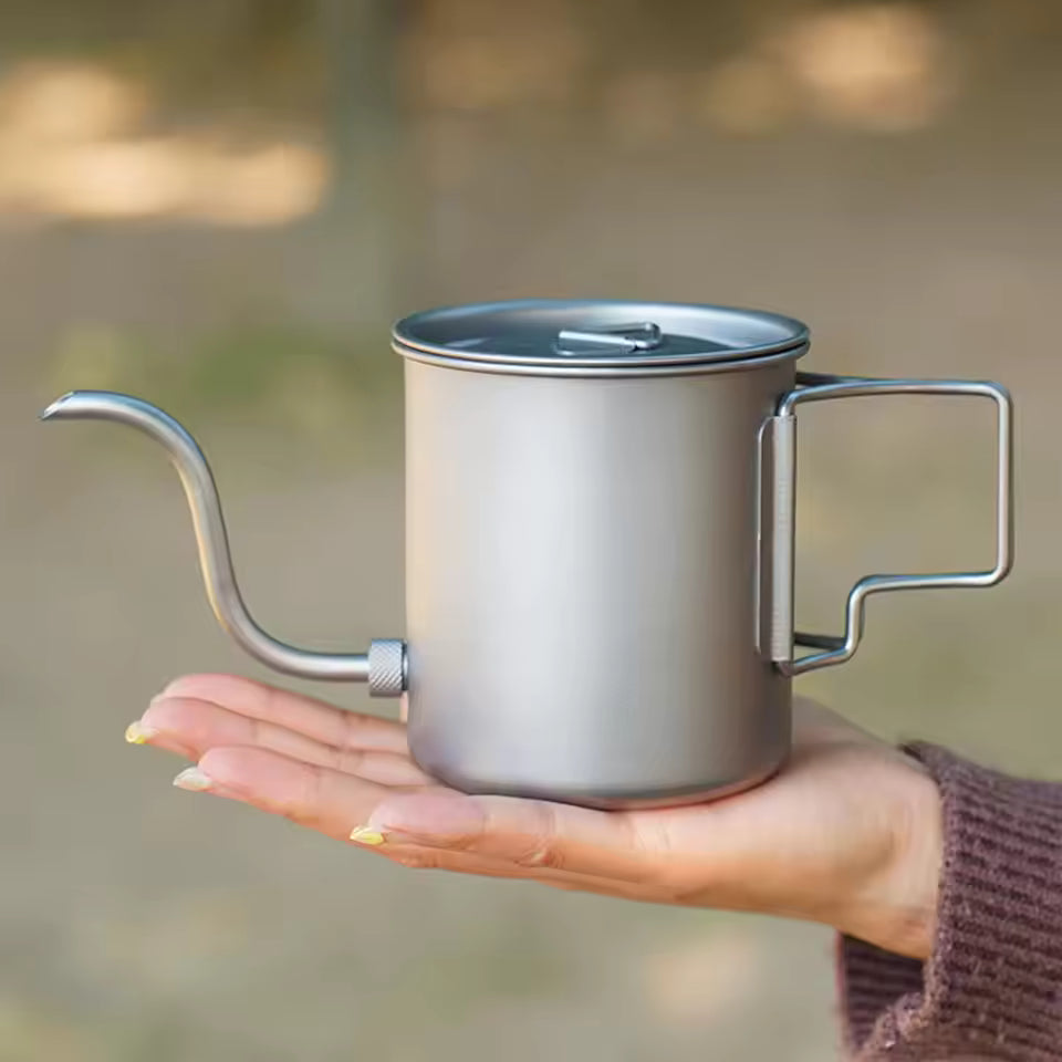 TitaniumPourOverCoffeeKettle_1