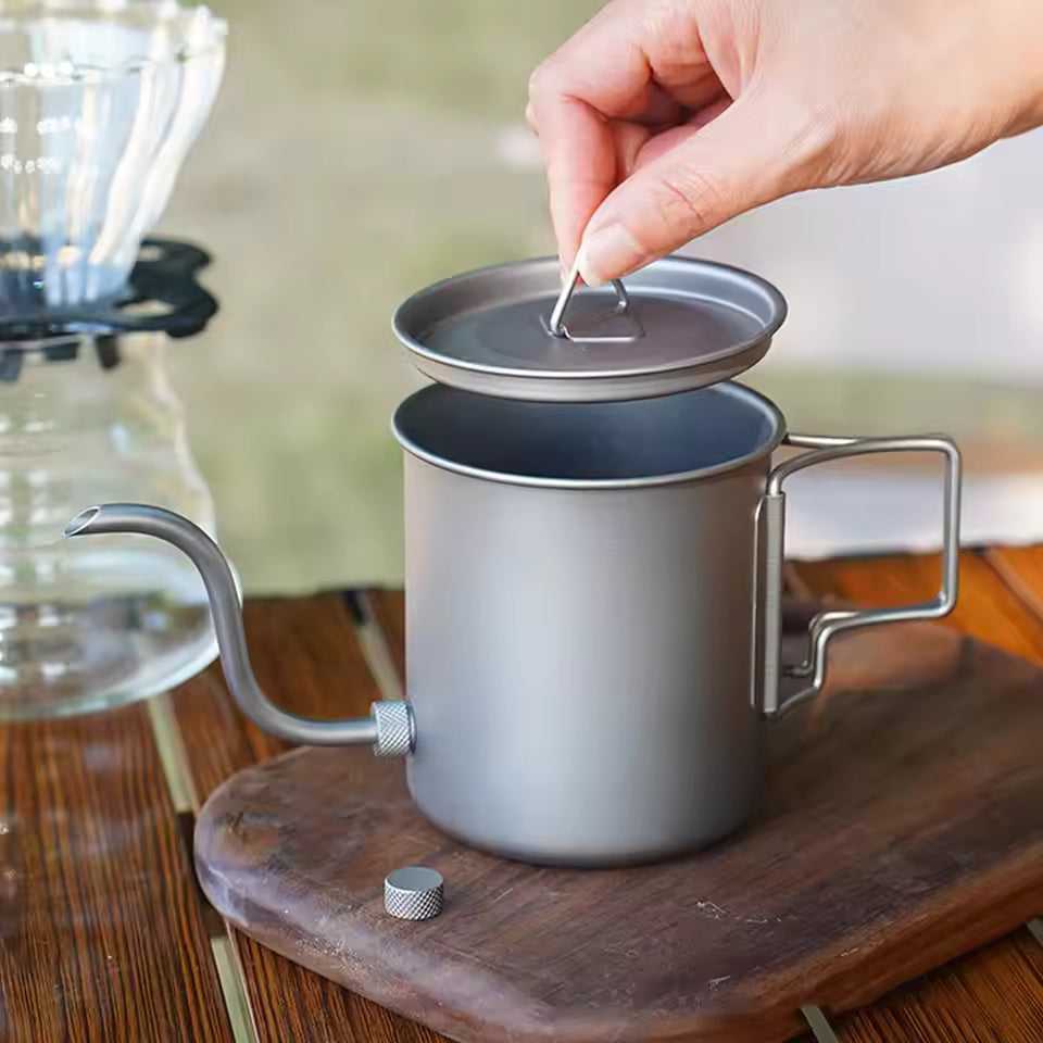TitaniumPourOverCoffeeKettle_6